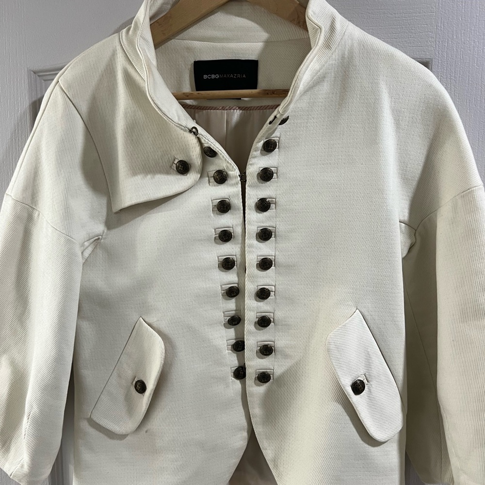 BCBGMaxAzria Ivory Button-Up Jacket